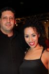 Hilversum, 3 Maart 2010 Uitreiking Gouden Harpen in Studio 22
Glennis Grace met partner Moos
Foto Peter Smulders BV