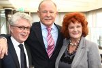 Oud Loosdrecht, 11 Maart 2010
Receptie t.g.v. 50 jaar artiest zijn van Anneke Gronloh
Imca Marina met Jacques D'Ancona en Jan Jochems
Foto Peter Smulders BV