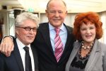 Oud Loosdrecht, 11 Maart 2010
Receptie t.g.v. 50 jaar artiest zijn van Anneke Gronloh
Imca Marina met Jacques D'Ancona en Jan Jochems
Foto Peter Smulders BV