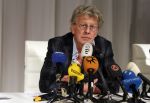 Naarden Vesting 11 maart 2010
Jan des Bouvrie geeft bij het arsenaal een persconferentie inzake zijn arrestatie door de politie.
Peter Smulders bv