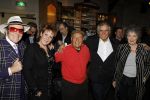 Leiden 19 januari 2010
Presenatie boek van de zangeres zonder naam geschreven door Ben Holthuis en de nieuwe cd. Ben Holthuis Johnny en Adriaan Hoes Eddy Wally Marianne Weber en Willeke v Ammelrooy
Peter Smulders bv