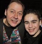 Hilversum, 3 Maart 2010 Uitreiking Gouden Harpen in Studio 22
Jordy v Loon met zijn manager Jan Zwarteveen
Foto Peter Smulders BV