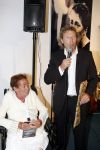 Amsterdam 25 juni 2009
Opening galerie van Josine v Dalsum. Josine kwam in rolstoel en was erg emotioneel. Haar man John v d Rest deed het woord.
Peter Smulders bv