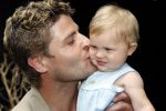 Amsterdam 12 juni 2009
Papa van het jaar verkiezing 
Koertjan de Bruijn met zijn vriendin Charlotte en dochter.