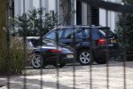 Huizen 7 maart 2010
Linda de Mol haar huis wordt verbouwt. Sander Vahle komt de kinderen halen met zijn Range Rover.
Peter Smulders bv