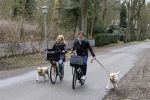 Huizen 13 maart 2010
Jeroen Rietbergen en Linda de Mol met de honden van Linda 
Peter Smulders bv