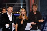Hilversum 21 januari 2010
Rtl SBS en de NOS hebben samen een tv programma en aktie in elkaar gedraaid om zoveel mogelijk geld op te halen voor giro 55 ten bate van Haiti. Linda de Mol Beau v Erven Dorens en Jeroen Pauw
Peter Smulders bv