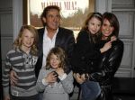 Amsterdam 14 januari 2010
Marc en Leontine Borsato bij voorstelling mama mia in carre met hun kinderen Jada Senna en Luca.
Peter Smulders bv