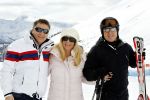 Blatten 23 februari 2010
Marco en Leontien Borsato op skivakantie met hun kinderen Luca Senna en Jada. Ook Armando Vanessa en Chiara Borsato zijn erbij . Moeder Mary was er ook bij.
Peter Smulders bv