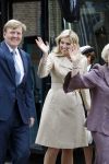 Apeldoorn 6 juni 2009
De koninklijke familie bezoekt paleis het Loo een maand na de aanslag. Prinses Maxima en Prins Willem Alexander
Peter Smulders bv