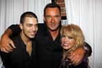 Uitgeest 18 januari 2010
Nieuwjaars feest van Henk Geels in Bobs Party saloon. Patricia Paay met waylon  en Gerard Joling
Peter Smulders bv