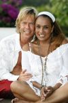 Ibiza 11 juli 2009
Patty Brard met vriend Antoine en hun 2 hondjes bij haar huis op ibiza.
Peter Smulders bv