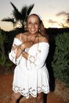 Ibiza 11 juli 2009
Patty Brard met vriend Antoine en hun 2 hondjes bij haar huis op ibiza.
Peter Smulders bv