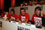 Hilversum 21 januari 2010
Rtl SBS en de NOS hebben samen een tv programma en aktie in elkaar gedraaid om zoveel mogelijk geld op te halen voor giro 55 ten bate van Haiti. Philip Cocu Giovanni v Bronkhorst en Roy Makaay
Peter Smulders bv