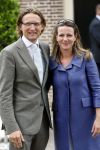 Apeldoorn 6 juni 2009
De koninklijke familie bezoekt paleis het Loo een maand na de aanslag. Prins Floris Prinses Annette en Prins Bernhard jr
Peter Smulders bv