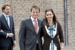 Apeldoorn 6 juni 2009
De koninklijke familie bezoekt paleis het Loo een maand na de aanslag. Prins Pieter Christiaan en Prinses Anita
Peter Smulders bv