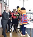Den Haag 25 februari 2010
Prinses laurentien ontvangt het eerste sesamstraat boek in Madurodam.
Lisa Wade presenteert het programma.
Peter Smulders bv