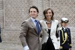 Apeldoorn 6 juni 2009
De koninklijke familie bezoekt paleis het Loo een maand na de aanslag. Prinses Marilene en Prins Maurits
Peter Smulders bv