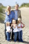 Wassenaar 20 juli 2009
Fotouurtje met Prins Willem Alexander, Prinses Maxima, Prinses Amalia, Prinses Alexia en Prinses Ariane op het strand van Wassenaar