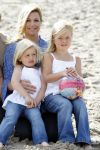 Wassenaar 20 juli 2009
Fotouurtje met Prins Willem Alexander, Prinses Maxima, Prinses Amalia, Prinses Alexia en Prinses Ariane op het strand van Wassenaar
