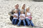 Wassenaar 20 juli 2009
Fotouurtje met Prins Willem Alexander, Prinses Maxima, Prinses Amalia, Prinses Alexia en Prinses Ariane op het strand van Wassenaar