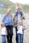 Wassenaar 20 juli 2009
Fotouurtje met Prins Willem Alexander, Prinses Maxima, Prinses Amalia, Prinses Alexia en Prinses Ariane op het strand van Wassenaar