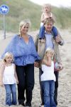 Wassenaar 20 juli 2009
Fotouurtje met Prins Willem Alexander, Prinses Maxima, Prinses Amalia, Prinses Alexia en Prinses Ariane op het strand van Wassenaar