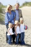 Wassenaar 20 juli 2009
Fotouurtje met Prins Willem Alexander, Prinses Maxima, Prinses Amalia, Prinses Alexia en Prinses Ariane op het strand van Wassenaar