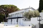 Saint Tropez 31 juli 2009
Huis Danielle Overgaag Oerlemans en Reinout Oerlemans
Peter Smulders bv