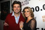 Amsterdam 15 januari 2010
Feestje vanwege 1000000 (miljoen) bezoekers bij de film komt een vrouw bij de dokter in het cobra cafe. Aanwezige cast Barry Atsma Carice v Houten Anna Drijver Dirk Zeelenberg, producent Reinout Oerlemans met zijn vrouw Danielle en schrijver Kluun met zijn vrouw.
Peter Smulders bv