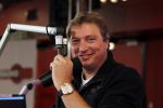 Hilversum 21 januari 2010
Rtl SBS en de NOS hebben samen een tv programma en aktie in elkaar gedraaid om zoveel mogelijk geld op te halen voor giro 55 ten bate van Haiti. Rob v Someren met TW Steel horloge
Peter Smulders bv