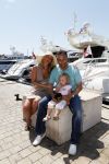 Sant Tropez 7 augustus 2009
Robert Claudia en Olivia Schoemacher op vakantie in sant Tropez.
Peter Smulders bv