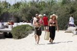 Sant Tropez 7 augustus 2009
Robert Claudia en Olivia Schoemacher op vakantie in sant Tropez.
Peter Smulders bv