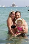 Sant Tropez 7 augustus 2009
Robert Claudia en Olivia Schoemacher op vakantie in sant Tropez.
Peter Smulders bv