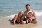 Sant Tropez 7 augustus 2009
Robert Claudia en Olivia Schoemacher op vakantie in sant Tropez.
Peter Smulders bv