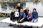 Harderwijk 20 maart 2010
Premiere show in het dolfinarium. Robert Schoemacher met zij vrouw Claudia vriendin Anja en Kinderen Moos Livia en Andjelica
Peter Smulders bv