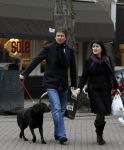 Amsterdam 6 februari 2010
Robert en Roos ten Brink aan het winkelen met de hond.
Peter Smulders bv
