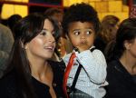 Hoofddorp 3 februari 2010
Presentatie romper tbv stop kindermisbruik bij happy kids in hoofddorp. Rossana Lima Kluivert met zoon Shane
Peter Smulders bv