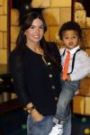 Hoofddorp 3 februari 2010
Presentatie romper tbv stop kindermisbruik bij happy kids in hoofddorp. Rossana Lima Kluivert met zoon Shane
Peter Smulders bv