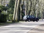 Huizen 7 maart 2010
Linda de Mol haar huis wordt verbouwt. Sander Vahle komt de kinderen halen met zijn Range Rover.
Peter Smulders bv