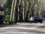 Huizen 7 maart 2010
Linda de Mol haar huis wordt verbouwt. Sander Vahle komt de kinderen halen met zijn Range Rover.
Peter Smulders bv