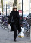 Amsterdam 20 januari 2010
Sheila de Vries aan het winkelen.
Peter Smulders bv