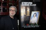 Leiden 19 januari 2010
Presenatie boek van de zangeres zonder naam geschreven door Ben Holthuis en de nieuwe cd. Sjef Scholte met Johnny en Adriaan Hoes
Peter Smulders bv