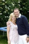 De Goorn 20 juni 2009
Sonja Bakker met man Koen en hun 2 zoons in hun tuin.
Peter Smulders bv