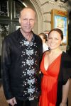 Amsterdam 6 augustus 2009
Premiere circus Stiletto in Carre. ex Sylvana Simons met dochter
Peter Smulders bv