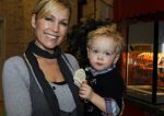 Hoofddorp 3 februari 2010
Presentatie romper tbv stop kindermisbruik bij happy kids in hoofddorp. Tanja Jess met Billy en Bobby
Peter Smulders bv