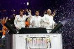 Amsterdam 13 juni 2009
De Toppers in concert in de arena met Rene Froger Gordon en Jeroen v d Boom.
Peter Smulders bv