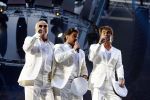 Amsterdam 13 juni 2009
De Toppers in concert in de arena met Rene Froger Gordon en Jeroen v d Boom.
Peter Smulders bv