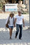 Ibiza 10 juli 2009
Wendy v  Dijk met zoontje Sem en vriend Erland Galjaard op vakantie 
Peter Smulders bv