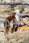 Ibiza 11 juli 2009
Erland Galjaard en Wendy en Sem v Dijk op vakantie op ibiza.
Peter Smulders bv